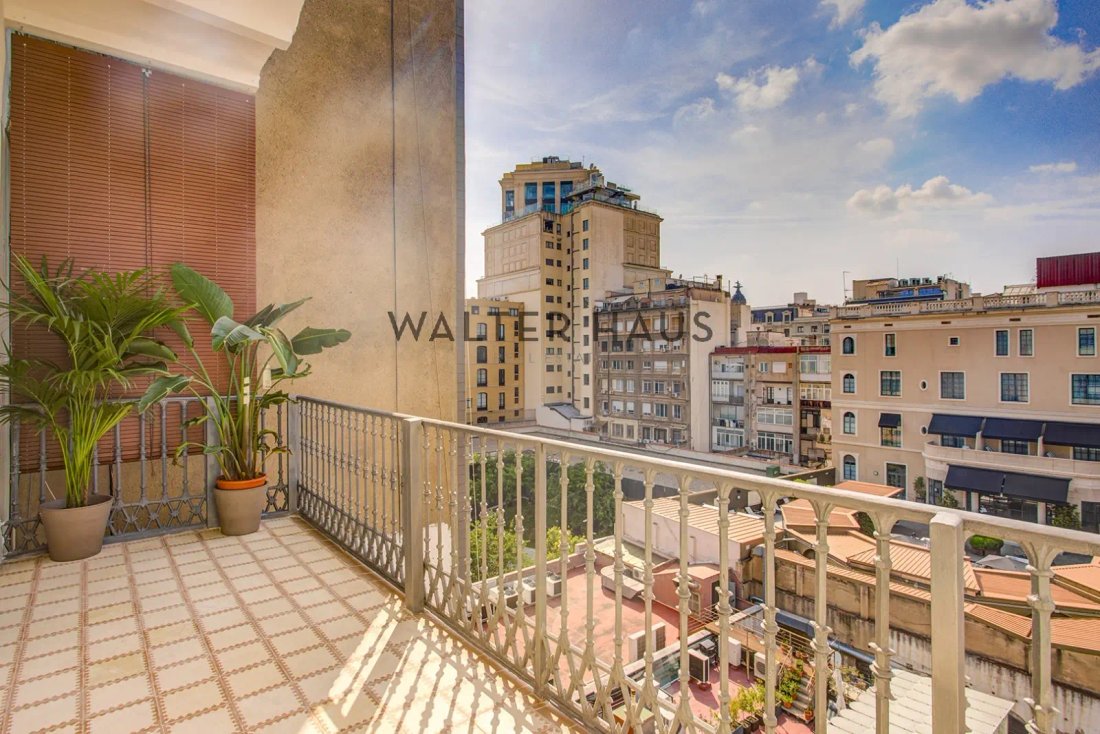 House in Eixample, Barcelona, Spain 2 - 18352743