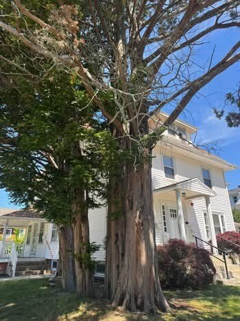 Cranston, Rhode Island, United States 2 - 18354605