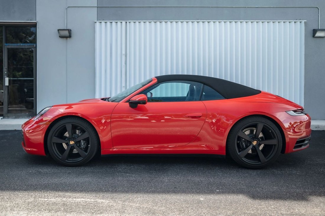 Cabriolet in Boynton Beach, FL, United States 5 - 18355965