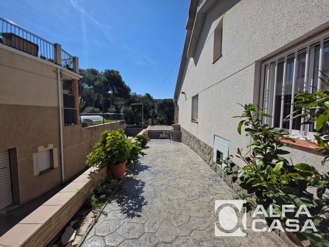 House in Lloret de Mar, Catalonia, Spain 5 - 18351443