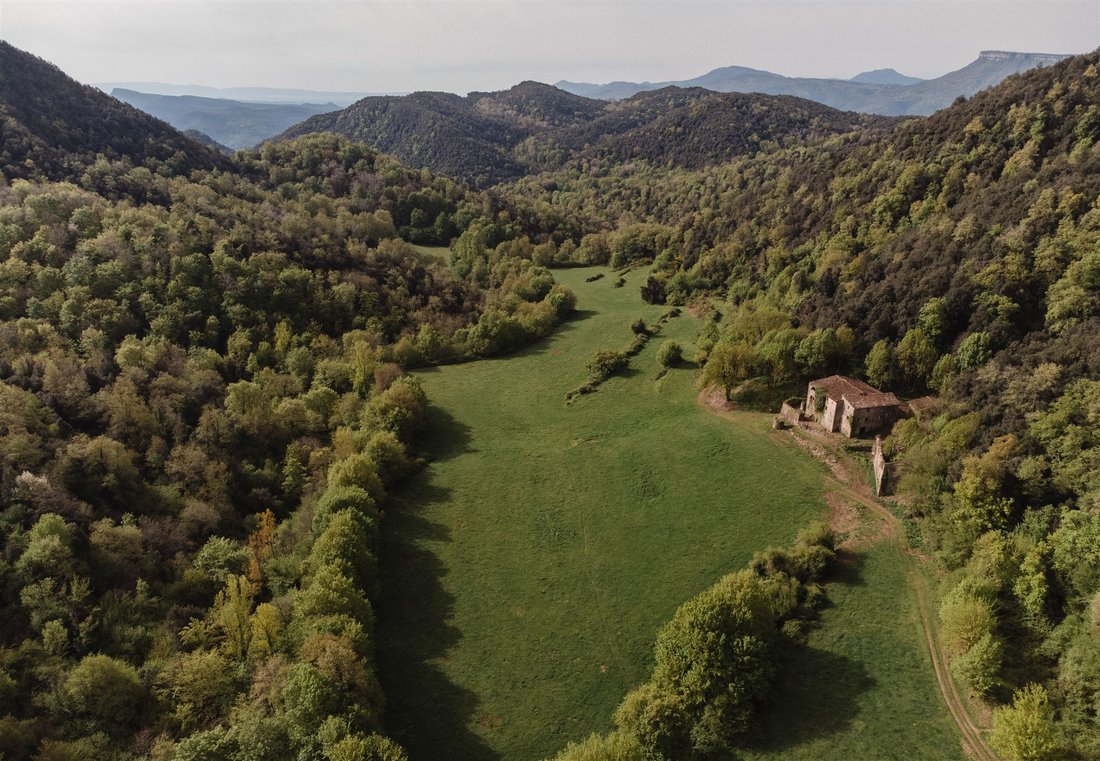 House in la Vall d'en Bas, Catalonia, Spain 4 - 18351967