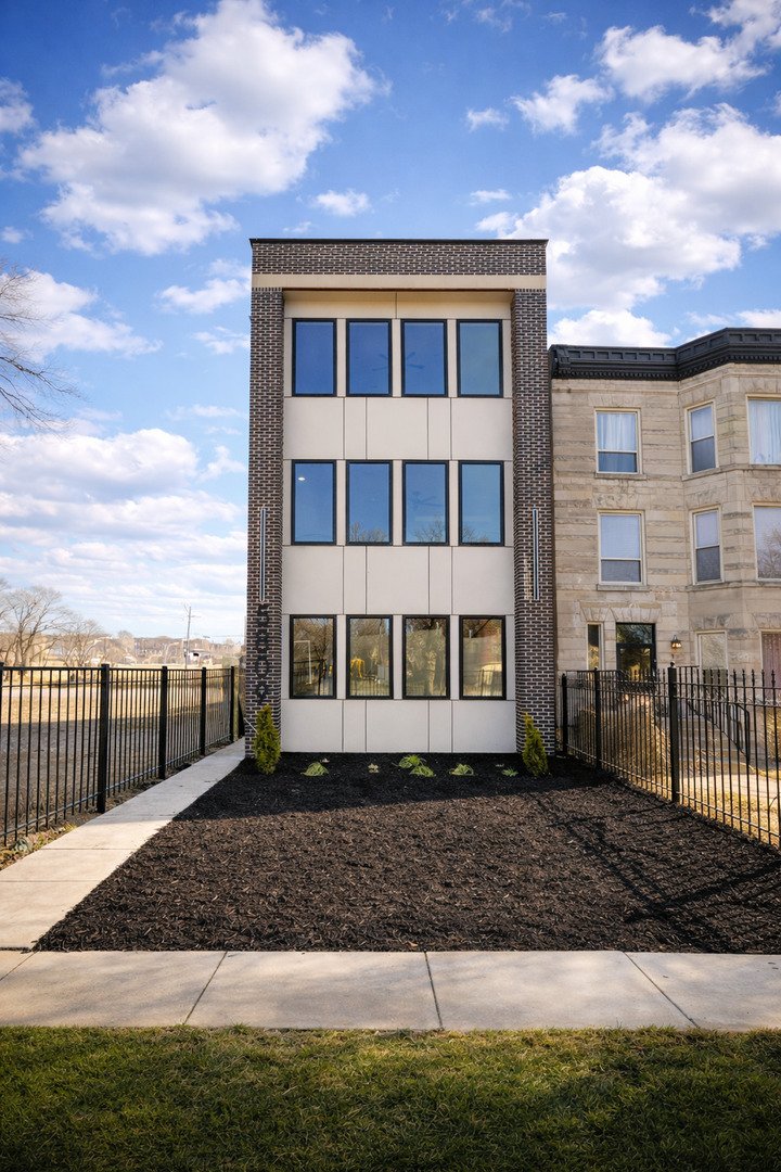Chicago, Illinois, United States 1 - 18354704