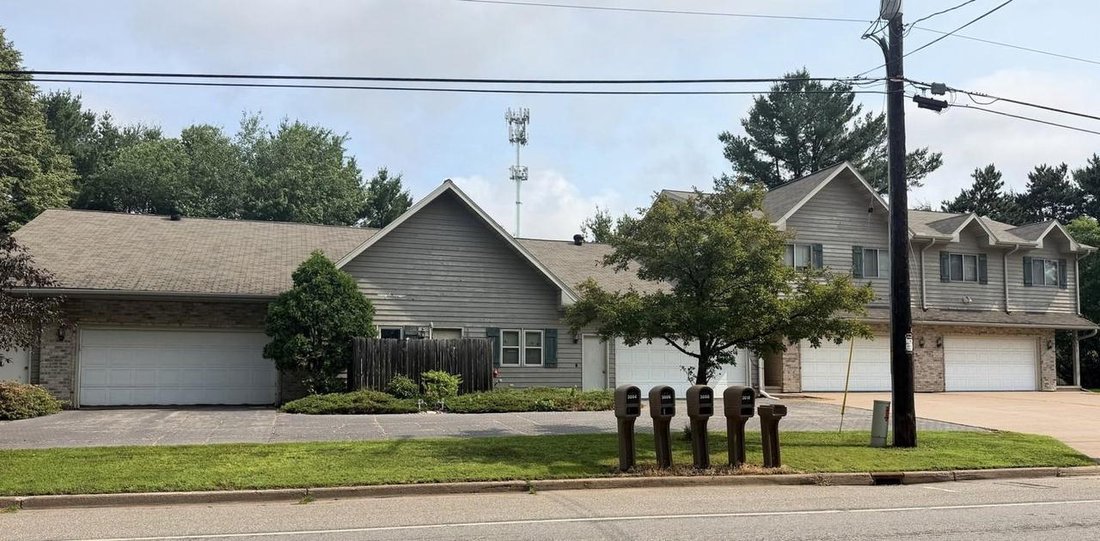 Apartment in Weston, Wisconsin, United States 4 - 18353875