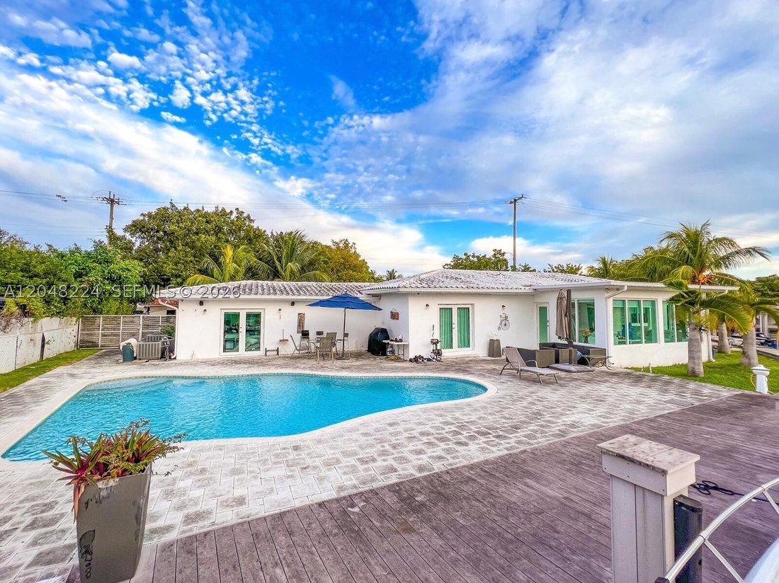 House in North Miami Beach, Florida, United States 3 - 18354331