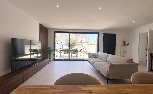 House in Centre Ville, Frontignan, France 1