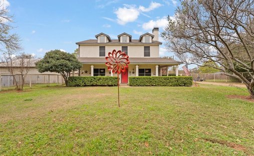 House in Burleson, Texas, United States 1
