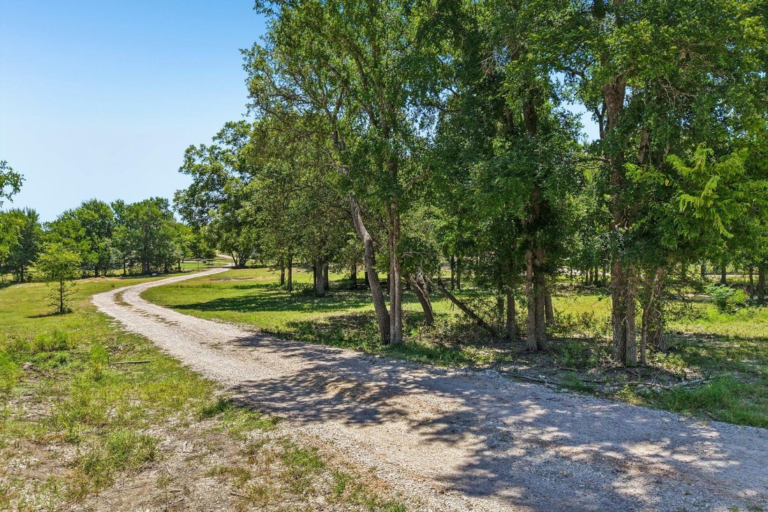 Bertram, Texas, United States 4 - 18353602