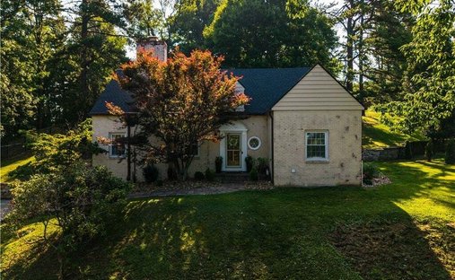 House in Charleston, West Virginia, United States 1