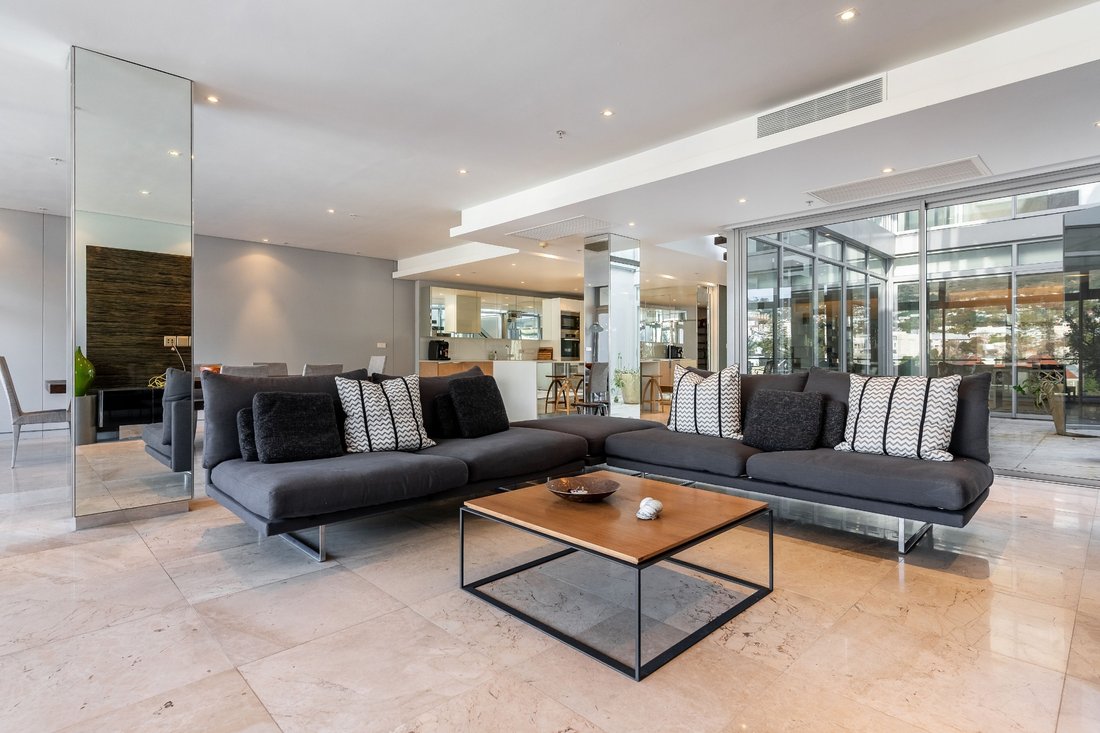 Apartment in Cape Town, Western Cape, South Africa 5 - 17095152