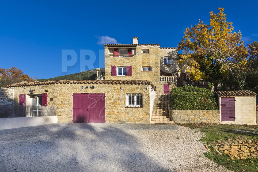 House in Centre Ville, Le Beausset, France 2 - 18351981