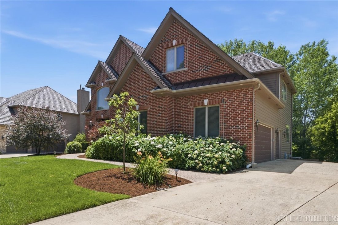 House in South Elgin, Illinois, United States 2 - 18354698