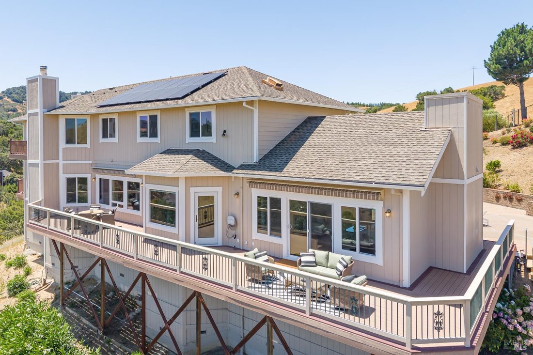 House in Petaluma, California, United States 4 - 18353204