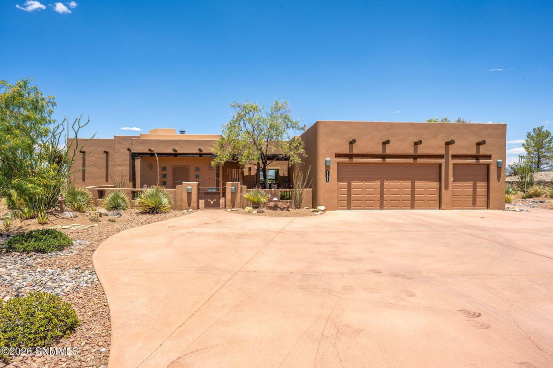 House in Las Cruces, New Mexico, United States 1 - 18353307