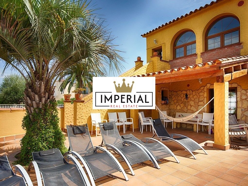 House in Empuriabrava, Catalonia, Spain 4 - 18351541