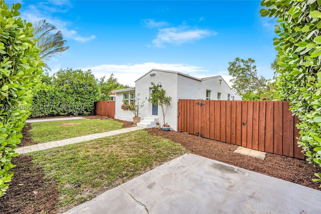 House in Miami, Florida, United States 4 - 18354265