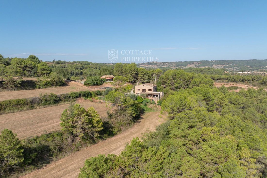 Finca in Sant Salvador de Guardiola, Catalonia, Spain 3 - 18352404