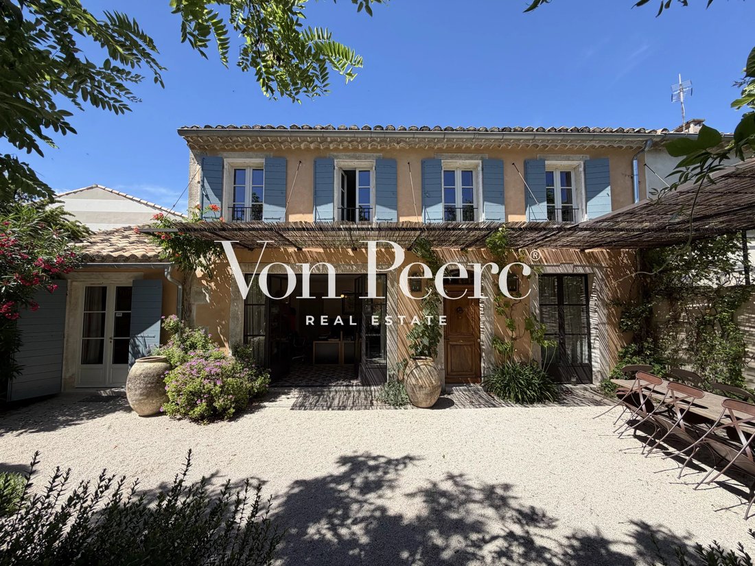 House in Saint-Rémy-de-Provence, Provence-Alpes-Côte d'Azur, France 3 - 18351213