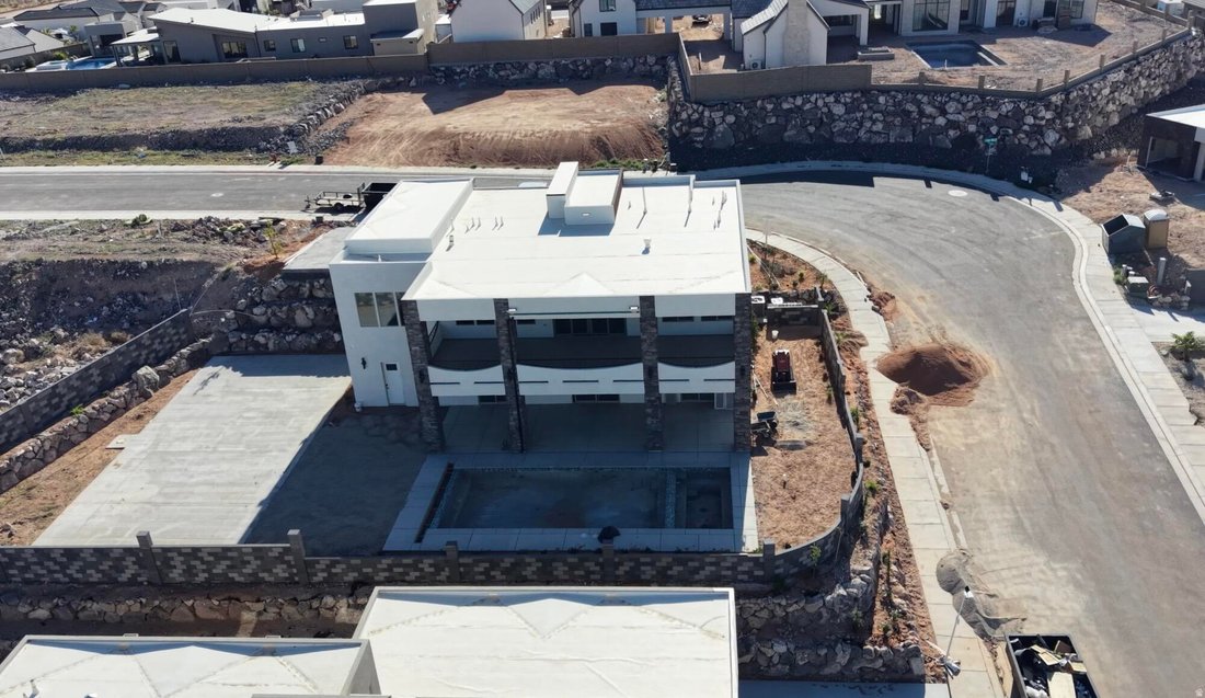 House in Hurricane, Utah, United States 3 - 18353943