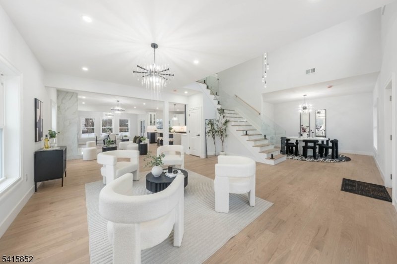 House in Clark, New Jersey, United States 4 - 18353816