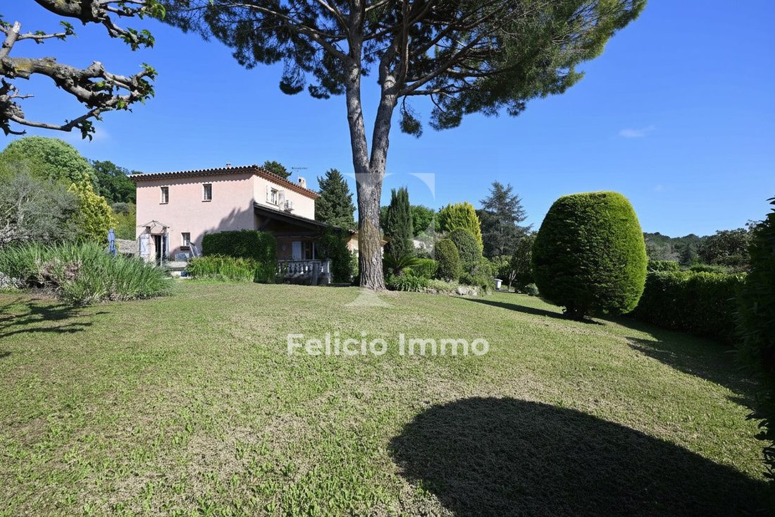 Villa in Le Rouret, Provence-Alpes-Côte d'Azur, Frankreich 3 - 17815619