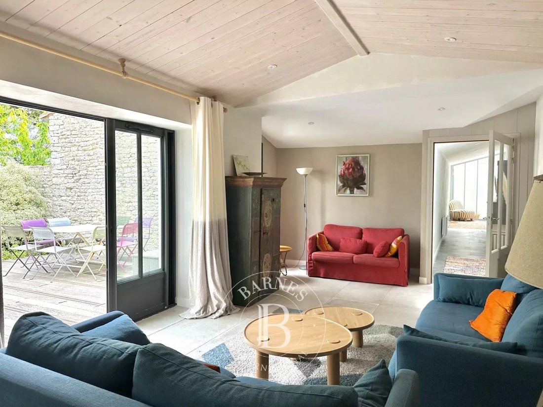 House in Saint-Martin-de-Ré, Nouvelle-Aquitaine, France 5 - 18352497