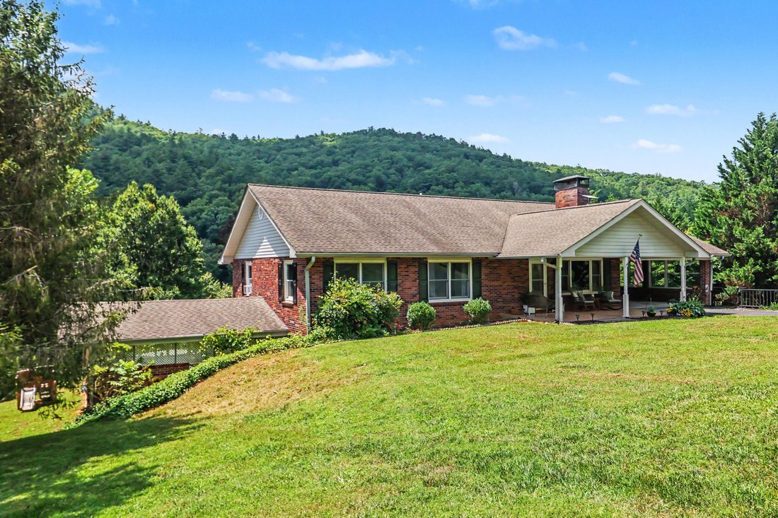 House in Clayton, Georgia, United States 3 - 18352829