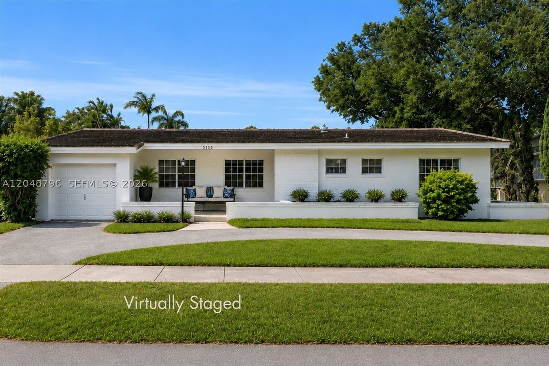 House in Miami, Florida, United States 1 - 18354272