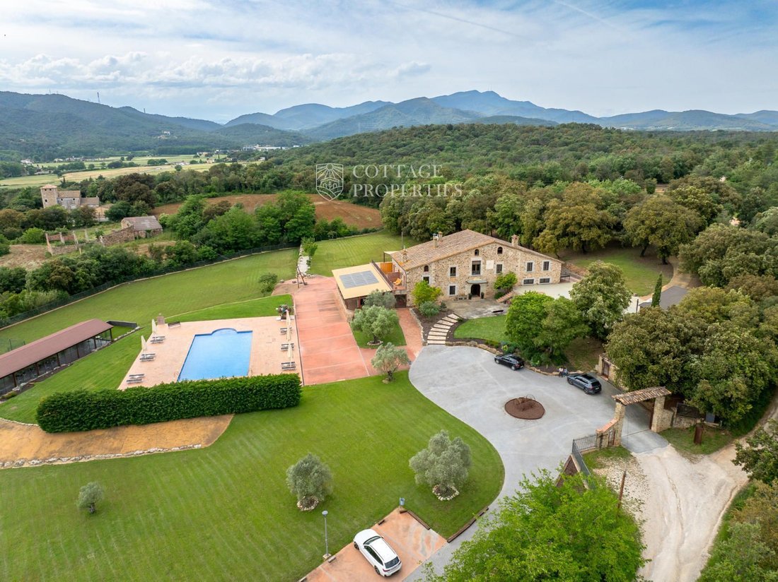 Finca in Girona, Catalonia, Spain 4 - 18352843