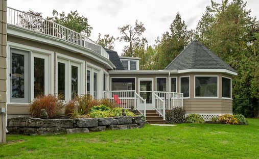 Casa a Kawartha Lakes, Ontario, Canada 1