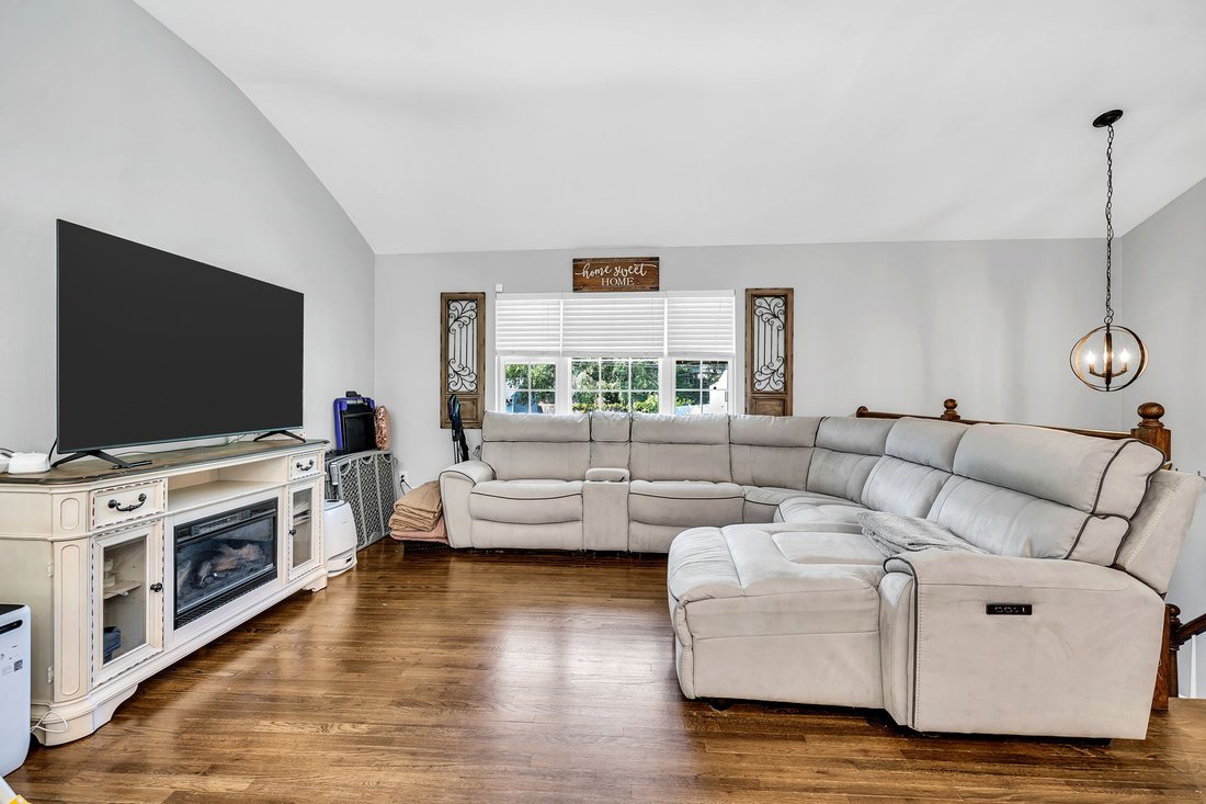 House in Howell Township, New Jersey, United States 4 - 18298898