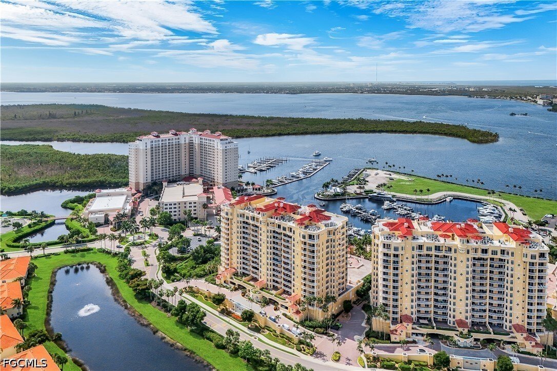 Condo in Cape Coral, Florida, United States 3 - 18354014