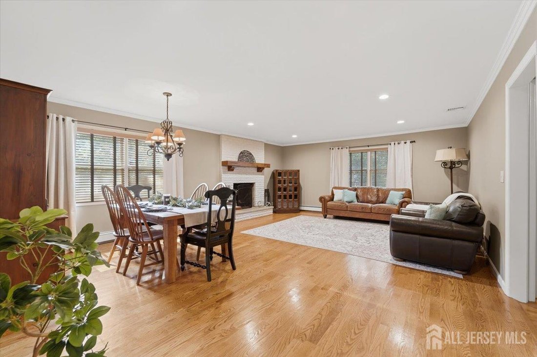 House in Piscataway, New Jersey, United States 5 - 18356273