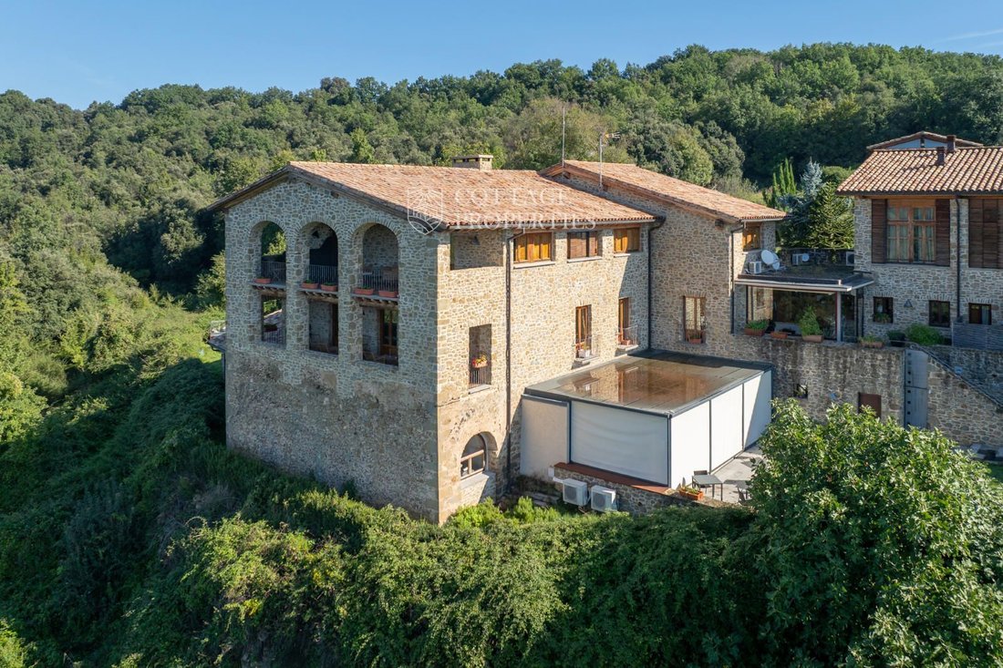 Finca a la Vall d'en Bas, Catalogna, Spagna 5 - 18352179