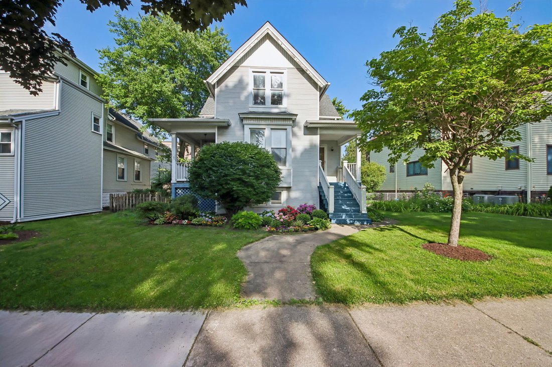 House in Forest Park, Illinois, United States 2 - 18354682