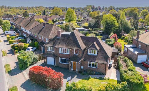 House in Loudwater, England 1