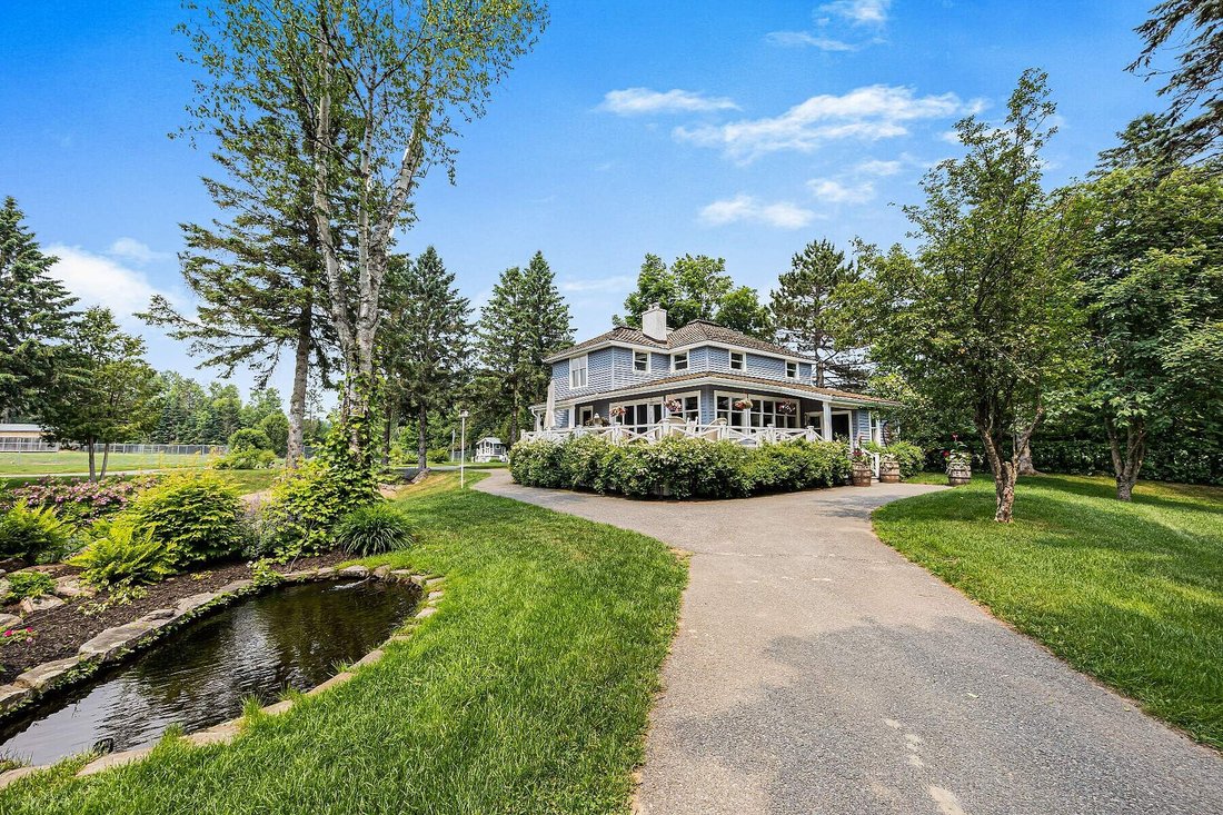 House in Brébeuf, Quebec, Canada 1 - 17800082
