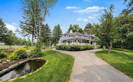 House in Brébeuf, Quebec, Canada 1