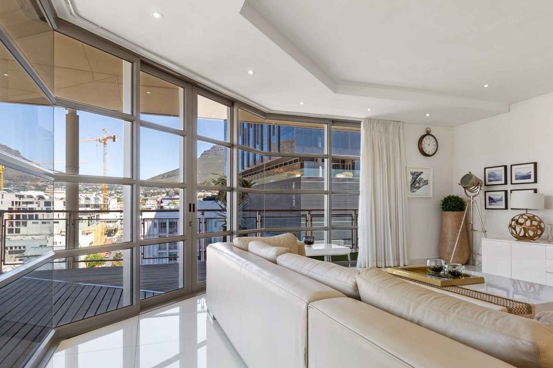 Apartment in City Centre, Cape Town, South Africa 5 - 18350748