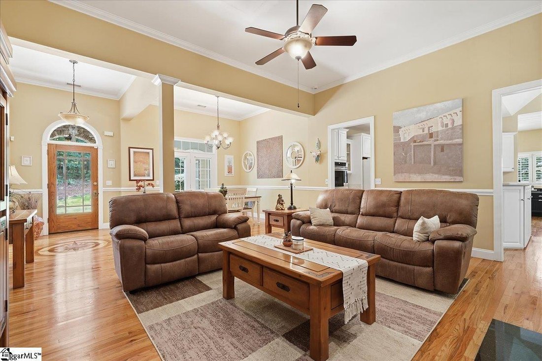 House in Taylors, South Carolina, United States 5 - 18354366