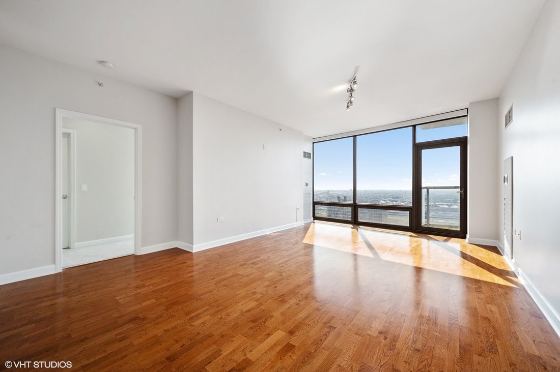 Condo in Chicago, Illinois, United States 3 - 18354718