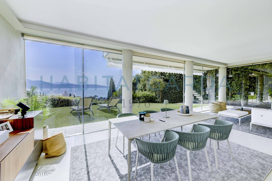 Apartment in Gardone Riviera, Lombardy, Italy 1 - 18356381