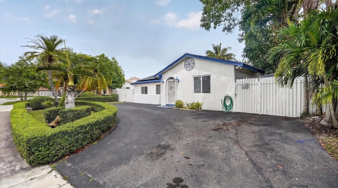 House in Miami, Florida, United States 2 - 18354275