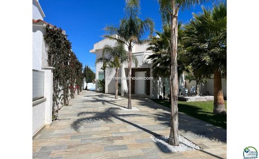 House in Empuriabrava, Catalonia, Spain 1