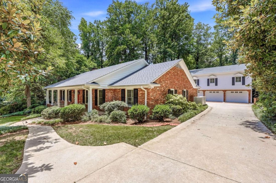 House in Gainesville, Georgia, United States 1 - 18353890