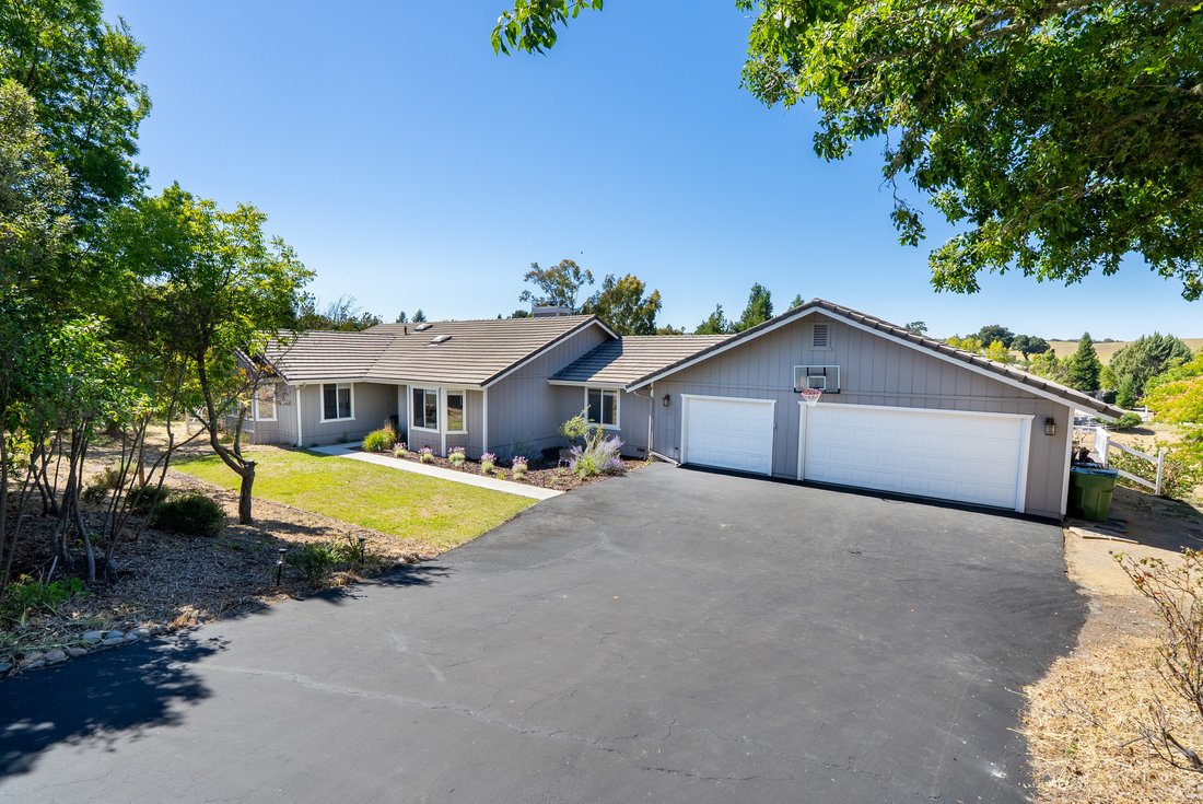 House in Templeton, California, United States 2 - 18351132