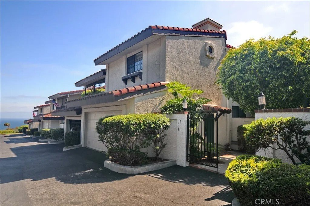 Condo in Los Angeles, California, United States 2 - 17841442