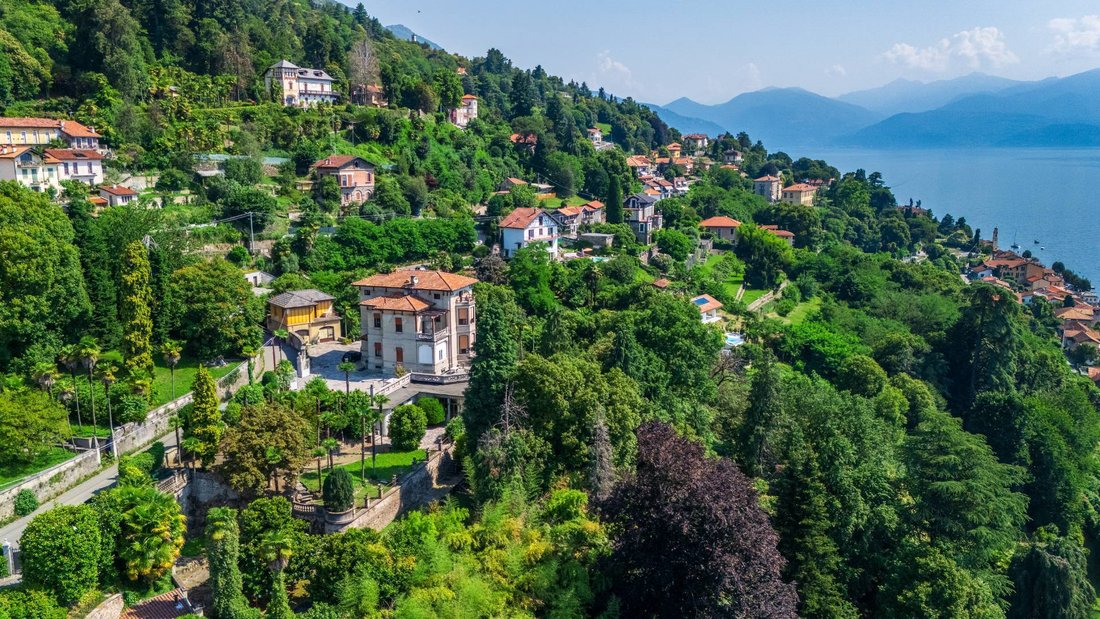 Villa in Ghiffa, Piedmont, Italy 3 - 18356382