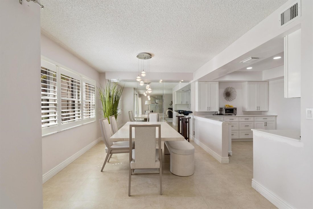 Condo in Fort Lauderdale, Florida, United States 5 - 18353547