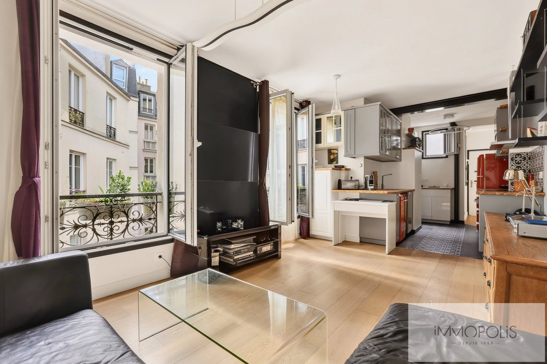 Apartment in Montmartre, Paris 18e Arrondissement, Paris 2 - 18353363
