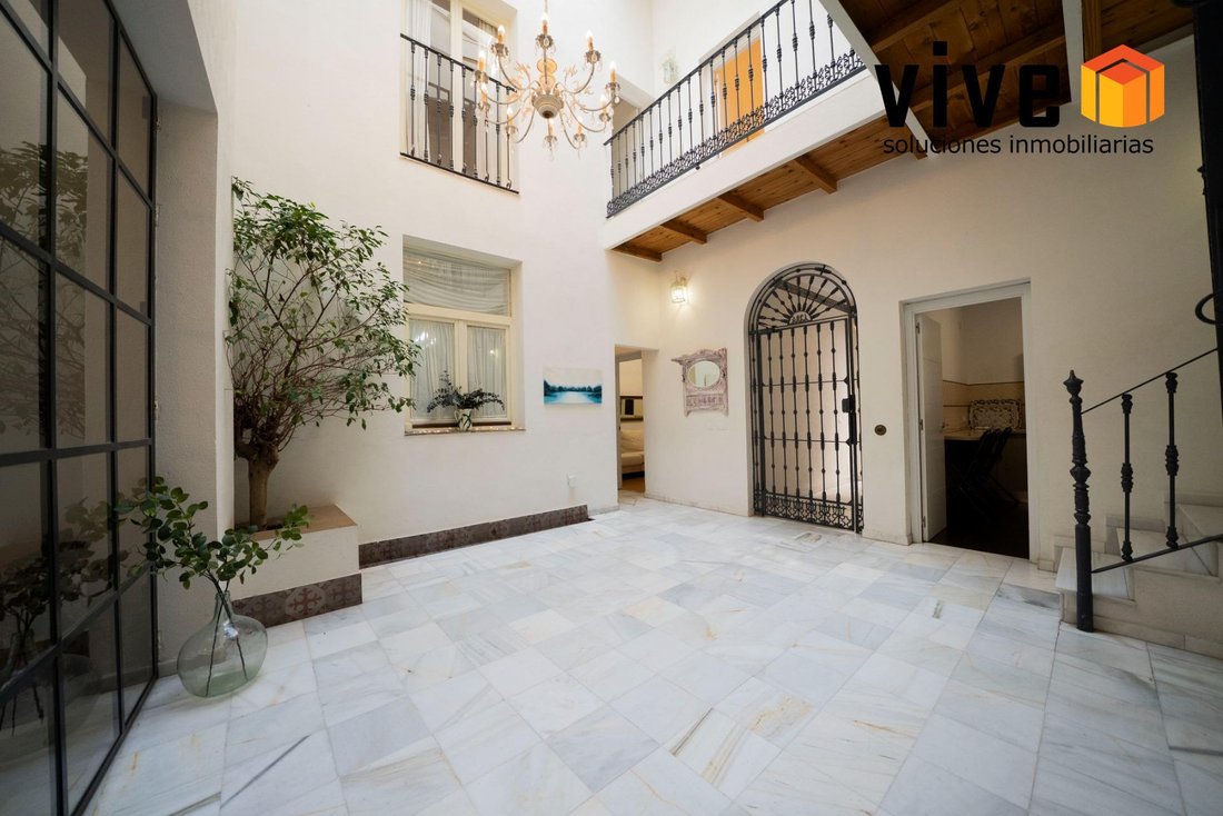 House in Casco Antiguo, Seville, Spain 3 - 17575021